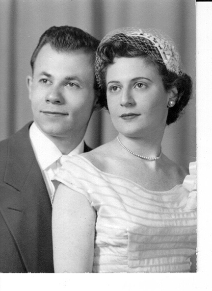 1954-0404-mom_dad_wedding.jpg
