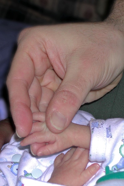 2002-11-30 Sam's Hands.jpg