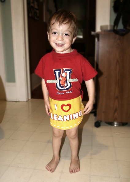 2005-03-23 Sam Apron.jpg