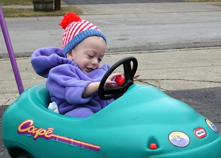 2004-03-04 Sam in Car