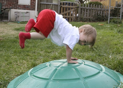 2005-04-11 Sam Leaps