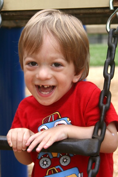 2005-06-12 Sam Laughs.jpg