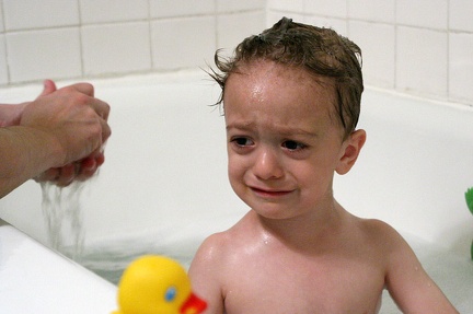 2005-09-14 Sam Bath Sad