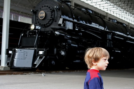 2006-02-25 Sam and Train