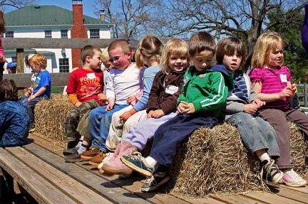 2007-0330 Farm Trip Hayride-sm