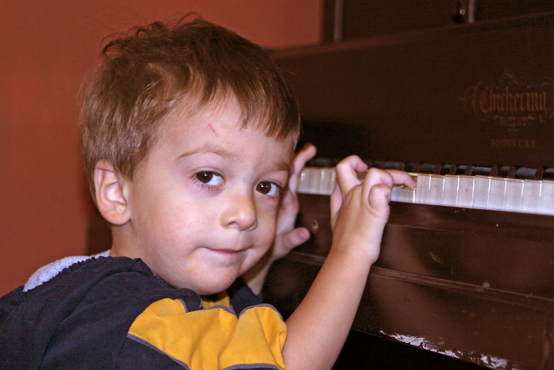 2005-10-23 Sam at Piano.jpg